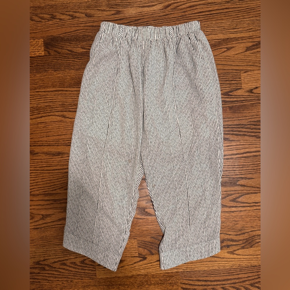 Women’s Striped Crop Pants - Black and White